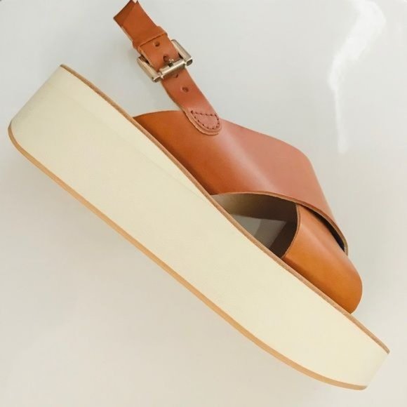 NEW Barney’s NY Crossover Platform Sandals Made in Italy New Without Tags - Picture 13 of 15